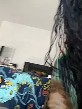 Snapshot of cowgirllyx chatting on October 2025 04:22:02 AM cowgirllyx online show from October 2025 04:22:02 AM