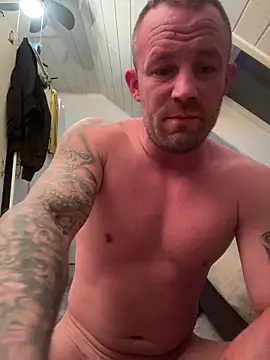 superbertok online show from December 2025 05:34:01 AM