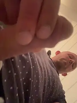 superbertok online show from November 2025 05:39:02 PM