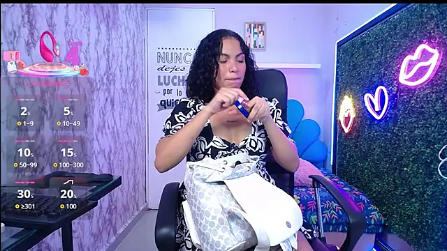 valeria martinez19 online show from January 2026 03:13:01 AM