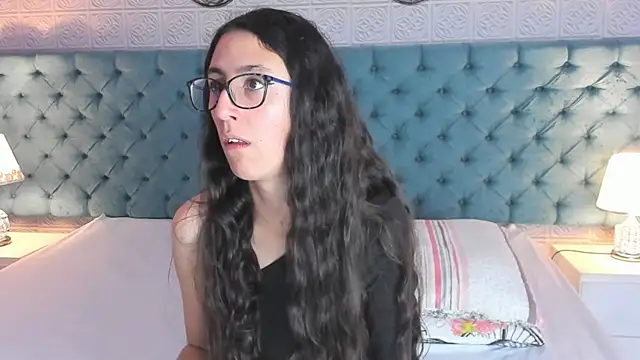 GirafMusic online show from January 2026 01:38:01 PM