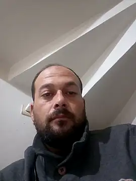 expenser37 online show from November 2025 09:59:02 PM