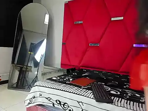 Morticia Black online show from November 2025 08:09:02 PM