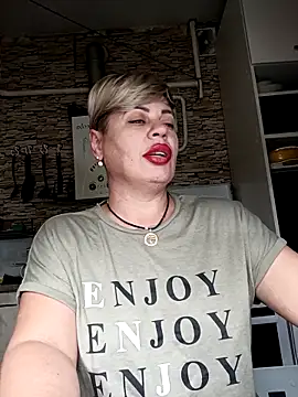 MilkySky online show from November 2025 09:51:02 PM