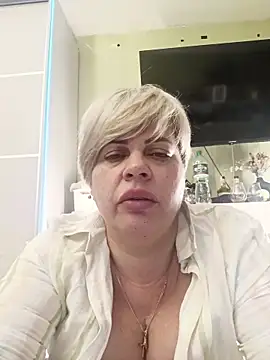 MilkySky online show from February 2026 08:41:01 PM