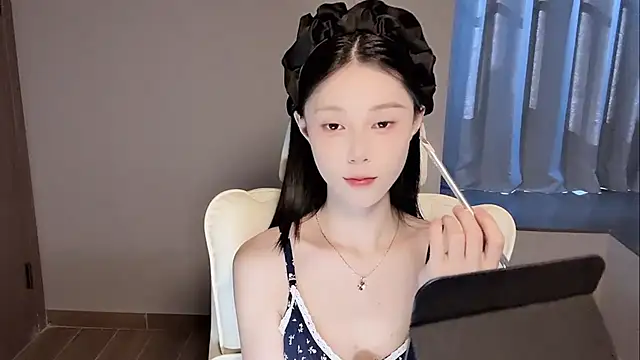 yuyu-33 online show from August 2026 01:00:02 AM