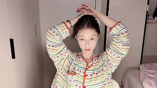 yuyu-33 online show from December 2025 12:48:01 PM