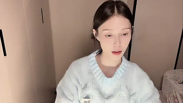 yuyu-33 online show from November 2025 01:45:02 PM