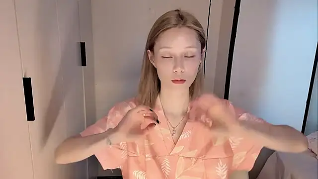 yuyu-33 online show from February 2026 03:48:01 AM