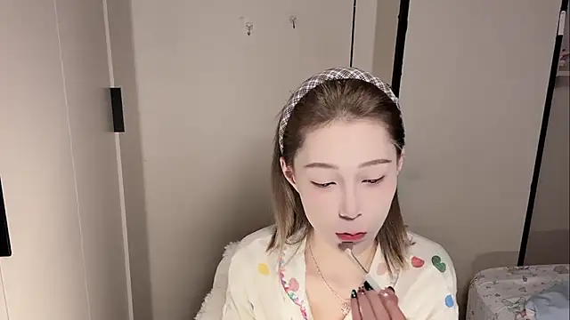 yuyu-33 online show from February 2026 11:04:02 AM