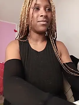 EvonyFoxxx online show from March 2026 03:10:02 AM