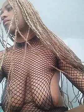 Snapshot of EvonyFoxxx chatting on January 2026 07:28:02 PM EvonyFoxxx online show from January 2026 07:28:02 PM