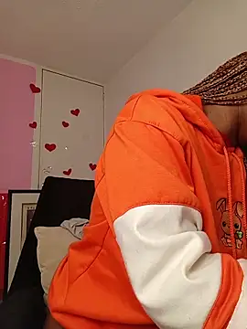 Snapshot of EvonyFoxxx chatting on March 2026 05:19:01 AM EvonyFoxxx online show from March 2026 05:19:01 AM