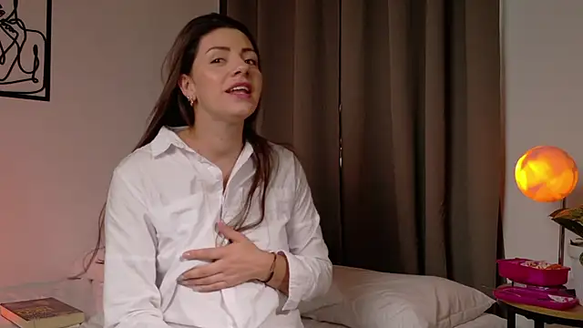 SeleneNova online show from December 2025 08:14:01 PM