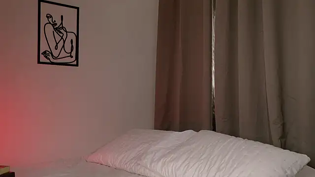 SeleneNova online show from February 2026 03:57:01 PM