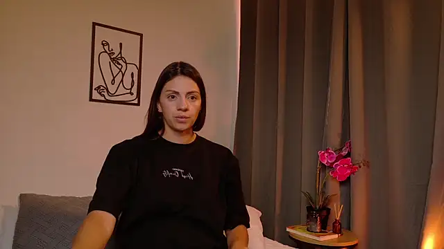 SeleneNova online show from June 2026 03:01:01 PM
