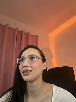 BabyLauritaa online show from January 2026 10:17:01 PM