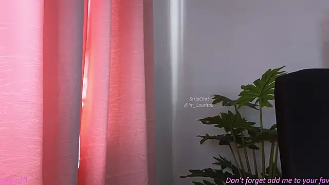 Snapshot of BabyLauritaa chatting on June 2026 08:04:01 PM BabyLauritaa online show from June 2026 08:04:01 PM