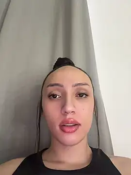 Snapshot of BabyLauritaa chatting on July 2026 02:53:01 PM BabyLauritaa online show from July 2026 02:53:01 PM
