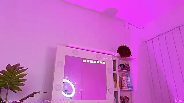 Snapshot of BabyLauritaa chatting on June 2026 09:04:01 PM BabyLauritaa online show from June 2026 09:04:01 PM