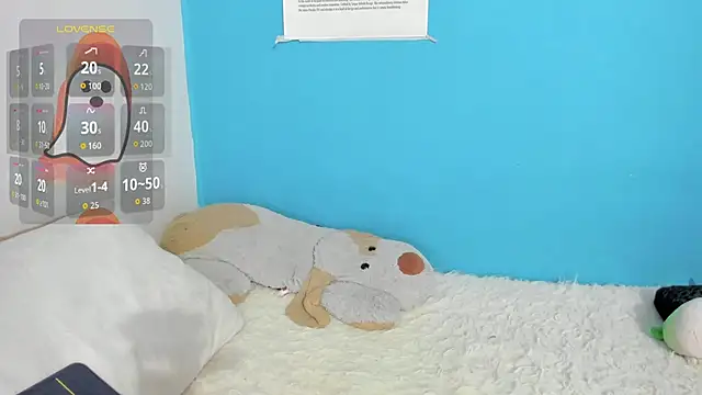 Snapshot of -EMILY_SWAN- chatting on November 2025 10:25:02 PM -EMILY SWAN- online show from November 2025 10:25:02 PM