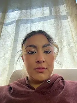 Elina Hills online show from March 2026 02:39:01 PM