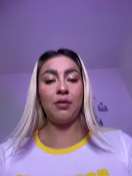 Elina Hills online show from February 2026 03:01:02 PM