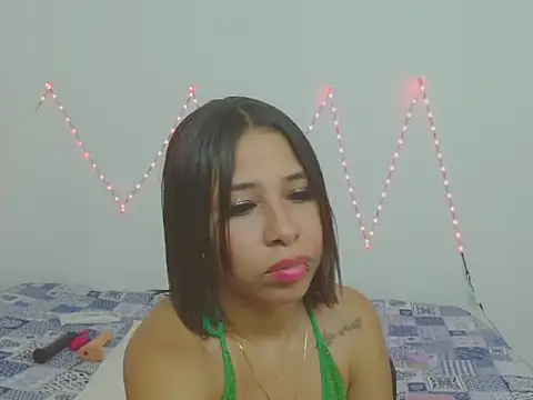 Snapshot of Anthonella_winston chatting on November 2025 03:28:02 PM Anthonella winston online show from November 2025 03:28:02 PM