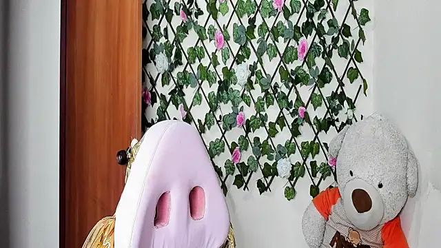 melani ferraraa  online show from November 2025 07:13:01 AM