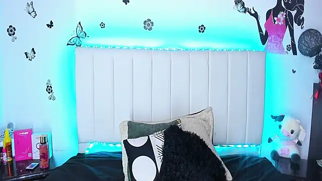 melani ferraraa  online show from February 2026 03:25:02 AM