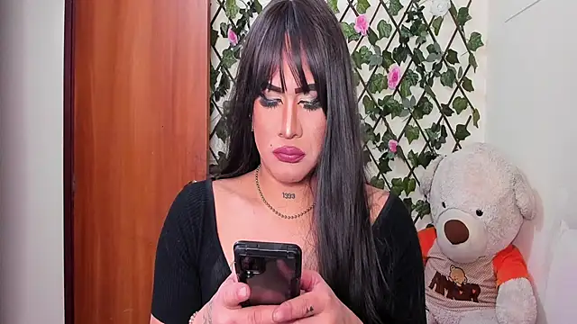 melani ferraraa  online show from November 2025 03:45:02 AM