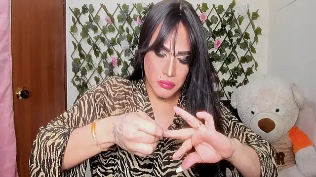 melani ferraraa  online show from November 2025 09:43:01 AM