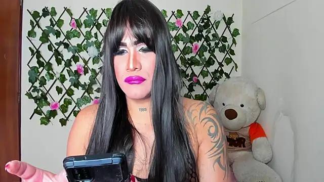 melani ferraraa  online show from November 2025 03:09:02 AM