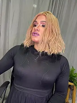 melani ferraraa  online show from June 2026 07:35:02 PM