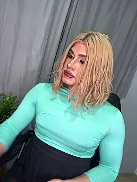 melani ferraraa  online show from July 2026 10:25:02 PM