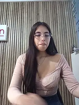 Valk submissive online show from April 2026 04:14:01 AM