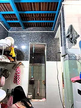 Snapshot of Okleotina9 chatting on December 2025 04:11:01 AM Okleotina9 online show from December 2025 04:11:01 AM