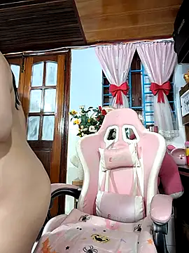 Snapshot of Okleotina9 chatting on November 2025 04:21:01 PM Okleotina9 online show from November 2025 04:21:01 PM