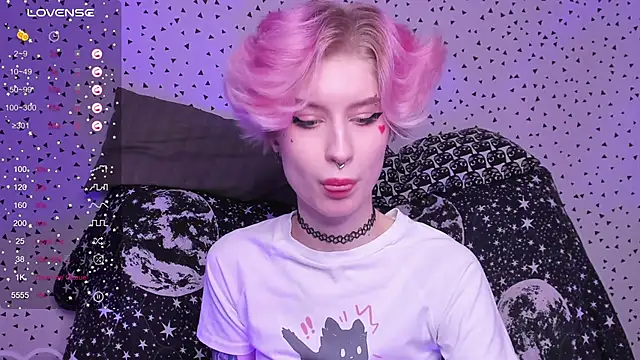 Angel Julles online show from April 2026 05:08:02 AM