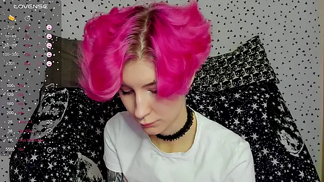 Angel Julles online show from February 2026 05:49:01 AM