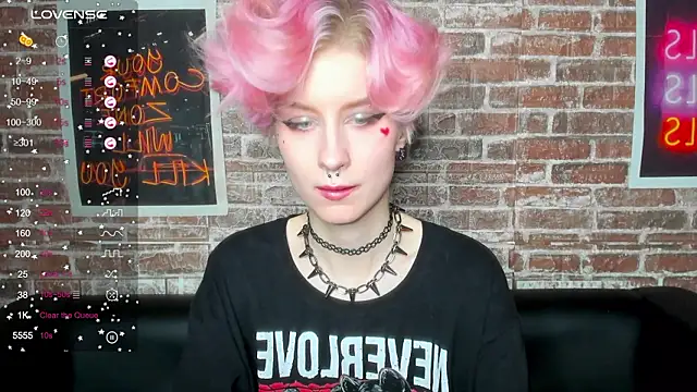 Angel Julles online show from January 2026 07:12:01 PM