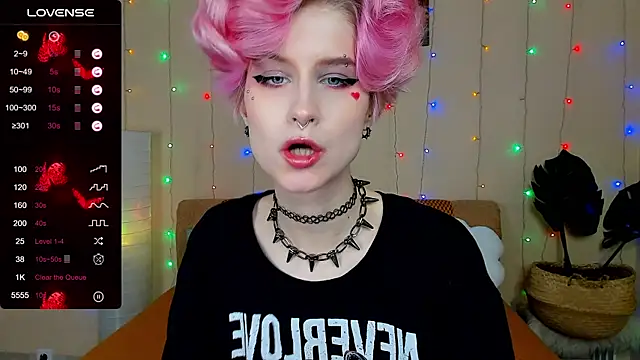 Angel Julles online show from February 2026 08:58:02 AM