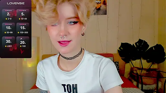 Snapshot of Angel_Julles chatting on November 2025 12:58:02 AM Angel Julles online show from November 2025 12:58:02 AM