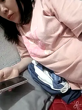 Elina 99 online show from April 2026 11:17:01 AM