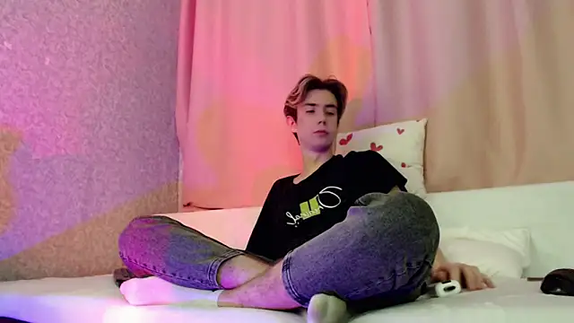 Harvey foster online show from November 2025 11:21:02 AM