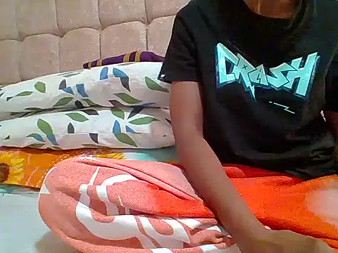 Petite baby5 online show from April 2026 04:03:01 AM