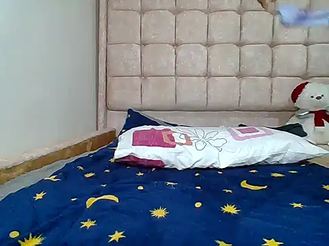 Petite baby5 online show from March 2026 03:46:01 AM