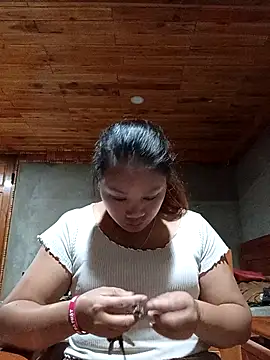 mai-mai22 online show from October 2025 12:25:02 PM