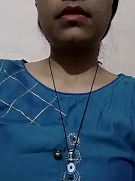 Snapshot of HOT_SANVI_25 chatting on October 2025 03:41:01 PM HOT SANVI 25 online show from October 2025 03:41:01 PM