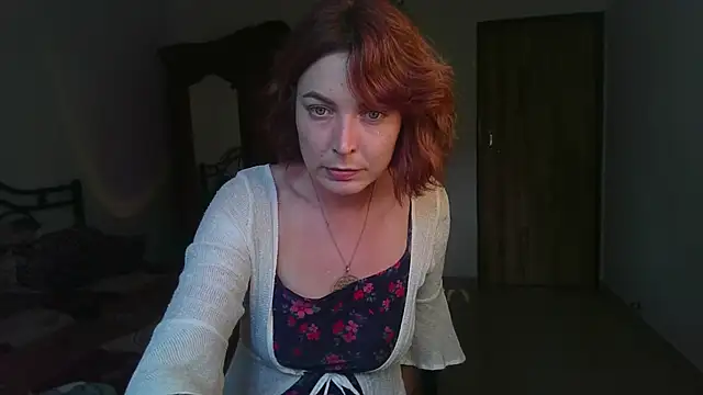 Alice honey  online show from December 2025 11:14:01 AM